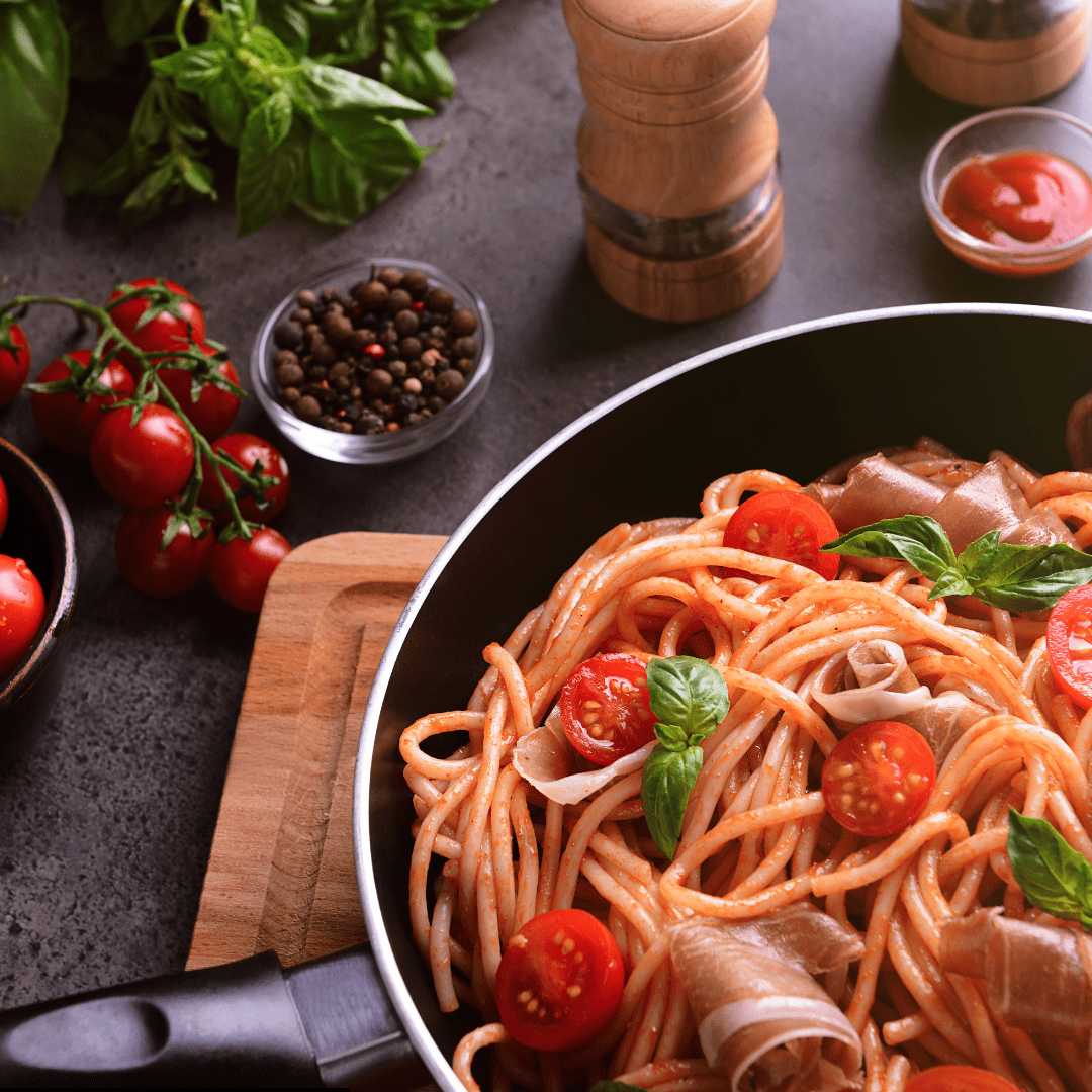 Bacon Tomato Sauce Pasta